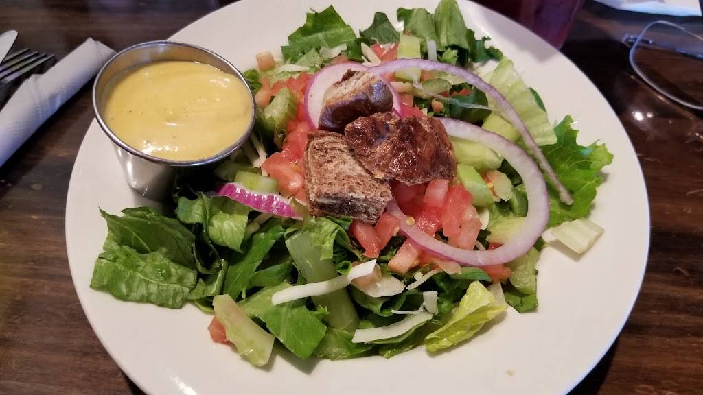 Donovans Irish Pub | restaurant | 7440 US-1, St. Augustine, FL 32095, USA | 9048290000 OR +1 904-829-0000