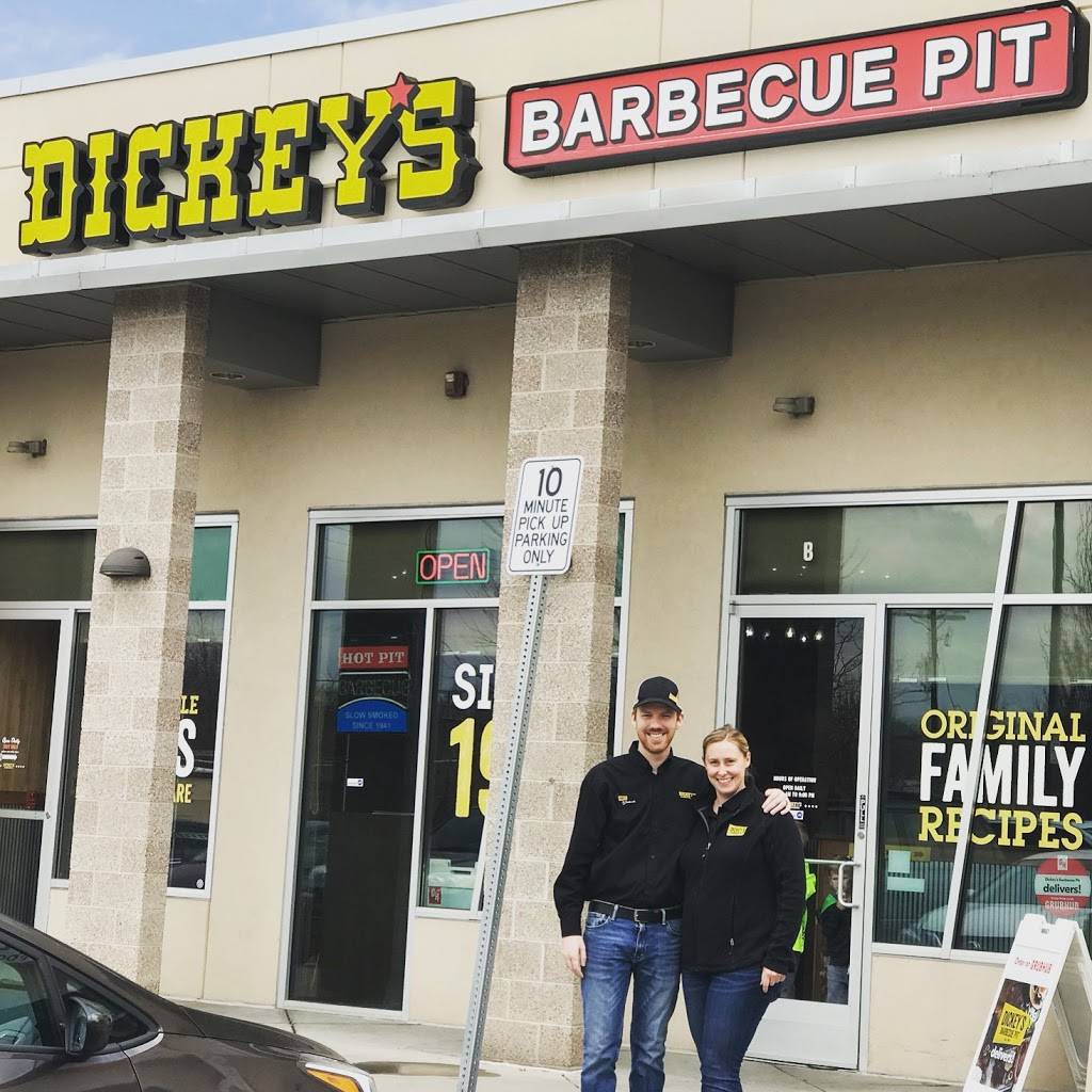 Dickeys Barbecue Pit | restaurant | Colfax & Wadsworth, 1509 Wadsworth Blvd, Lakewood, CO 80214, USA | 3037314549 OR +1 303-731-4549