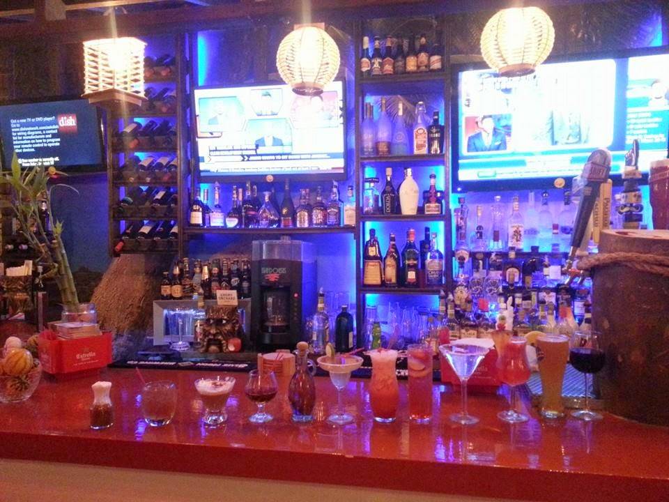 Crazy Willys | restaurant | 117-10 Jamaica Ave, Richmond Hill, NY 11418, USA | 7184415614 OR +1 718-441-5614