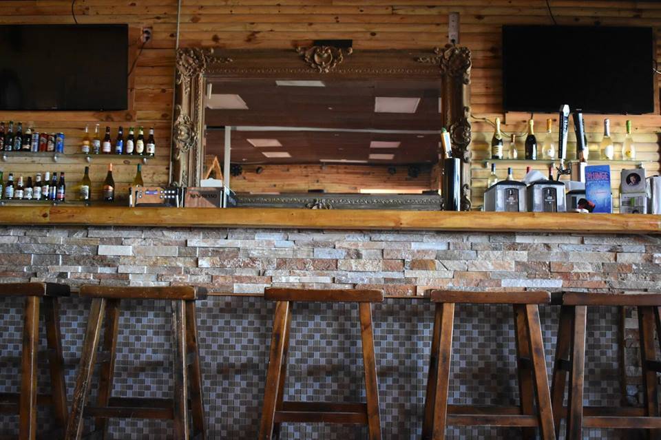 Red Pelican Bar & Hookah Lounge | night club | 230 N Broadwalk, Hollywood, FL 33019, USA | 7866711517 OR +1 786-671-1517