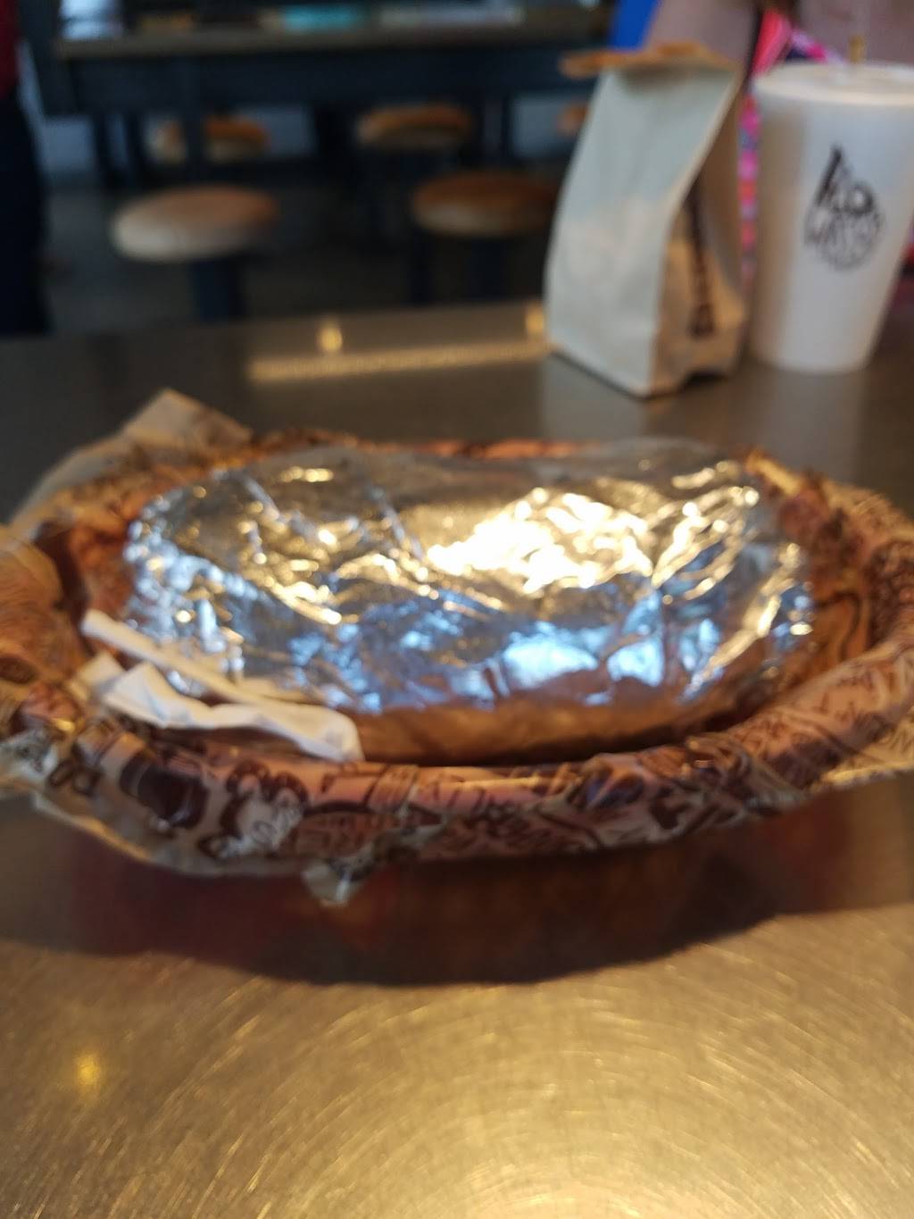Chipotle Mexican Grill | restaurant | 1227 W Ohio Pike, Amelia, OH 45102, USA | 5137523444 OR +1 513-752-3444