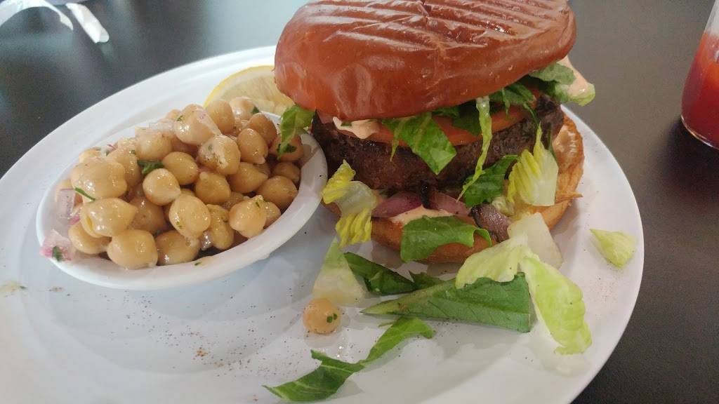 Salam Mediterranean Grill & Hookah | restaurant | 9502 N Sam Houston Pkwy E #112, Humble, TX 77396, USA | 2814547255 OR +1 281-454-7255