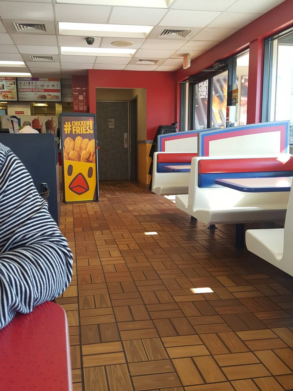 Burger King | restaurant | 2208 University Blvd E, Adelphi, MD 20783, USA | 3014397418 OR +1 301-439-7418