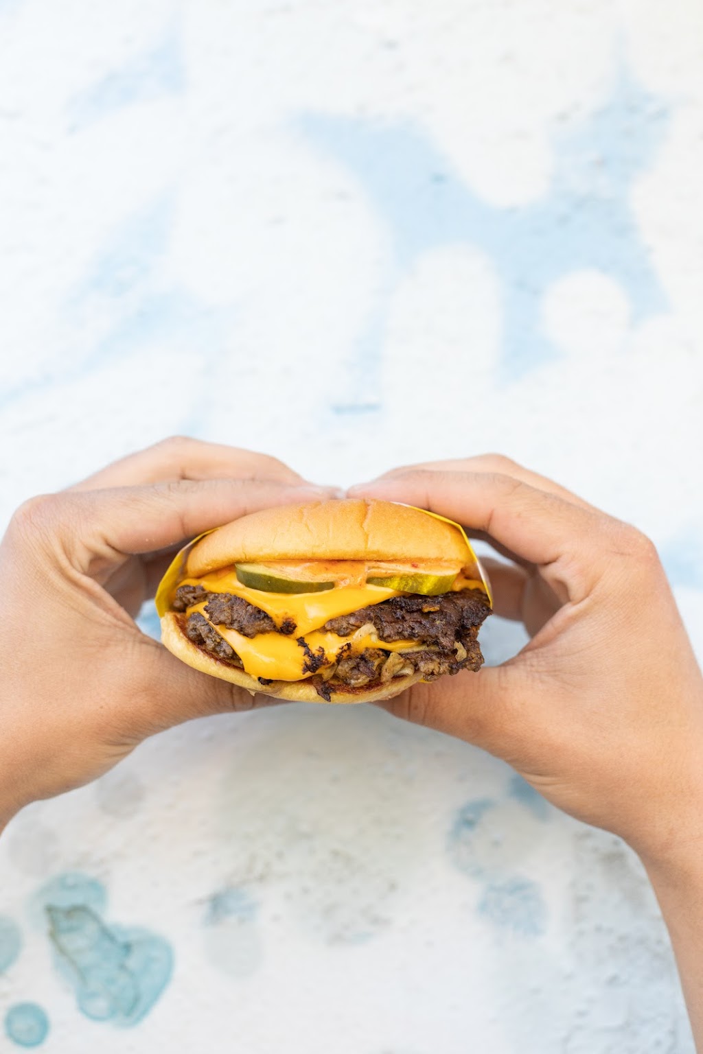 XO Santa Barbara | restaurant | 121 E Yanonali St, Santa Barbara, CA 93101, USA | 8058804227 OR +1 805-880-4227