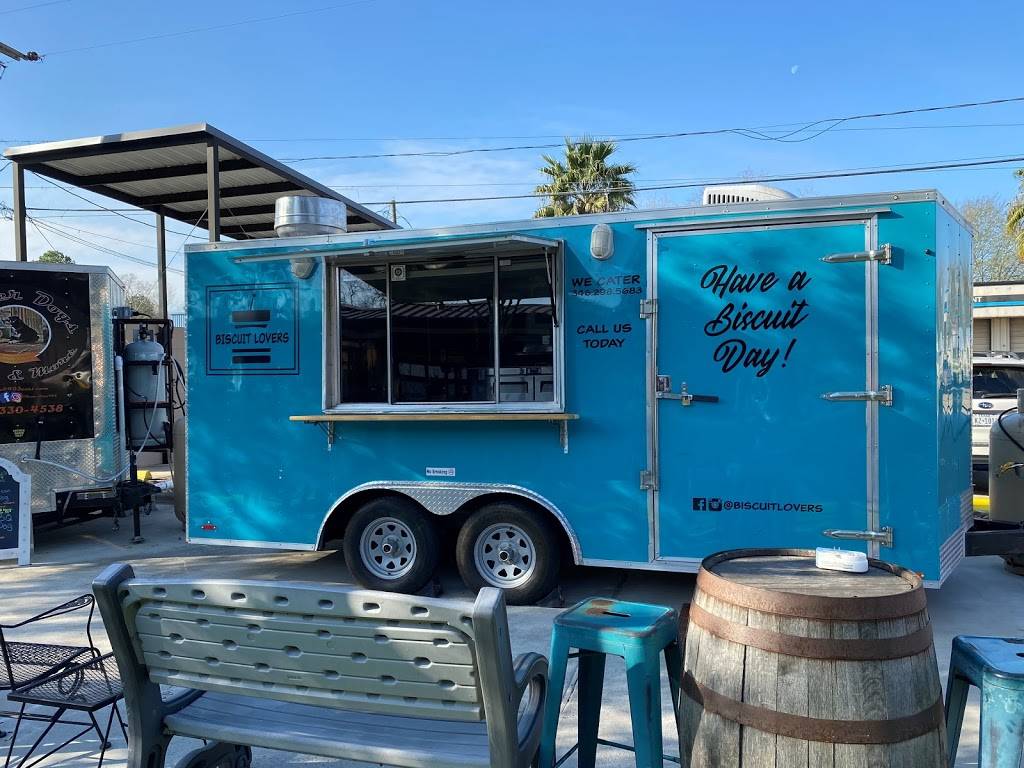 Biscuit Lovers | restaurant | 403 E Main St, Tomball, TX 77375, USA | 3462985683 OR +1 346-298-5683