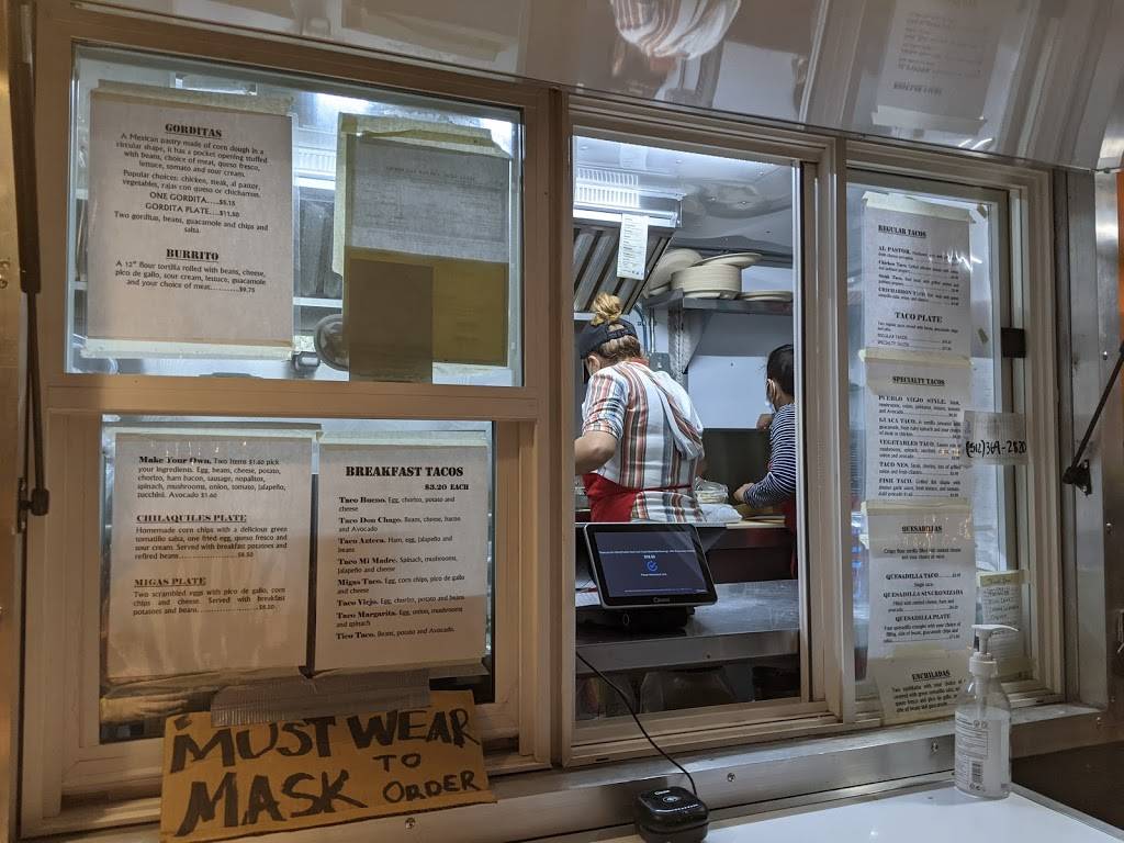 Pueblo Viejo Taco Truck | restaurant | 3839 Promontory Point Dr, Austin, TX 78744, USA | 5123692820 OR +1 512-369-2820