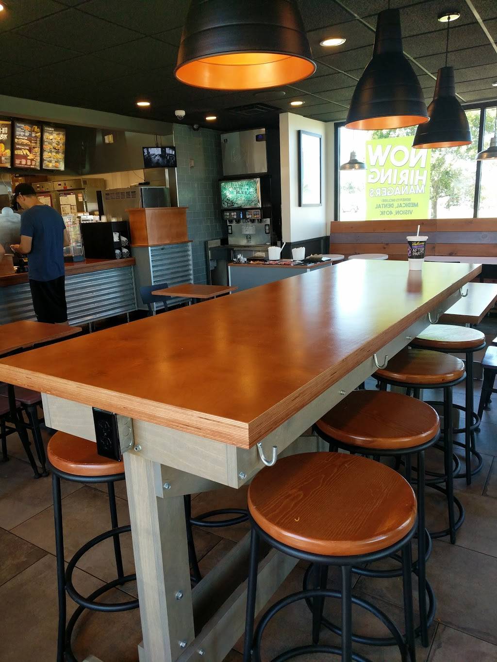 Taco Bell | meal takeaway | 2940 New Pinery Rd, Portage, WI 53901, USA | 6087427797 OR +1 608-742-7797