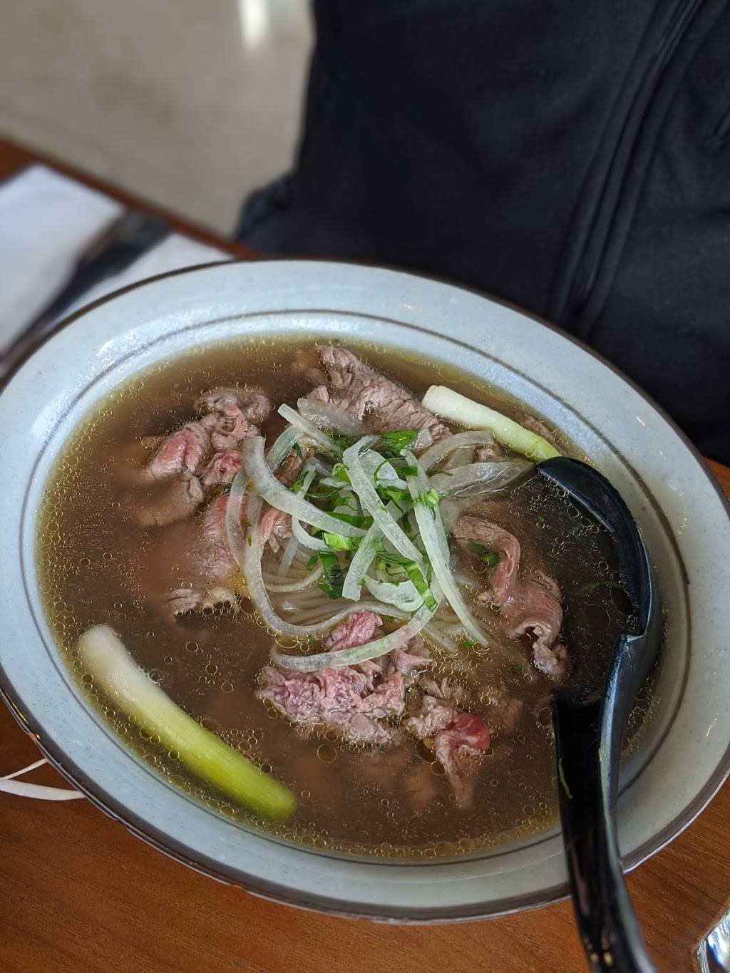 Chom Chom Vietnamese Kitchen | restaurant | 2390 Chamblee Tucker Rd Ste 101, Chamblee, GA 30341, USA | 4703753190 OR +1 470-375-3190