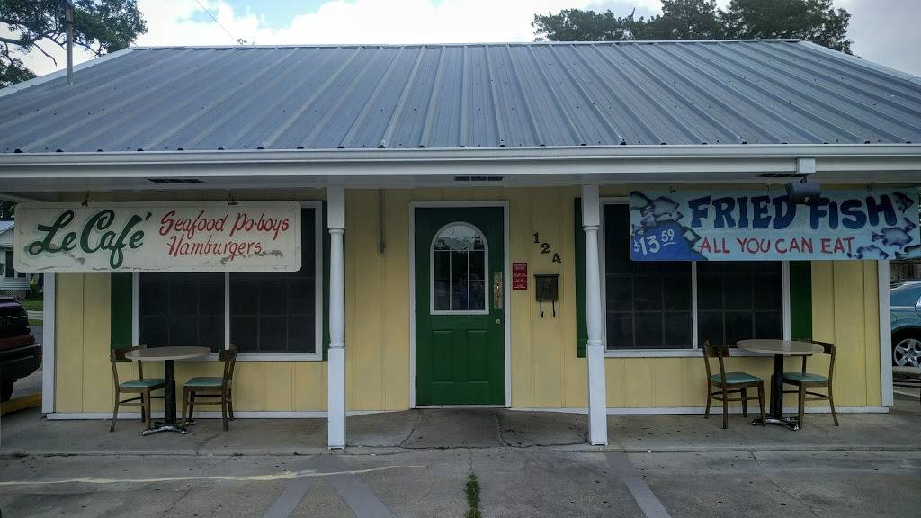 Le Cafe | cafe | 124 Rees St, Breaux Bridge, LA 70517, USA | 3373322500 OR +1 337-332-2500