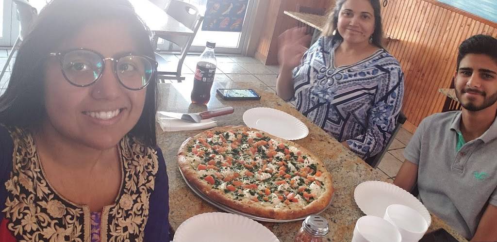 Park Avenue Pizza | restaurant | 119 E Lyman Ave, Winter Park, FL 32789, USA | 4075999199 OR +1 407-599-9199