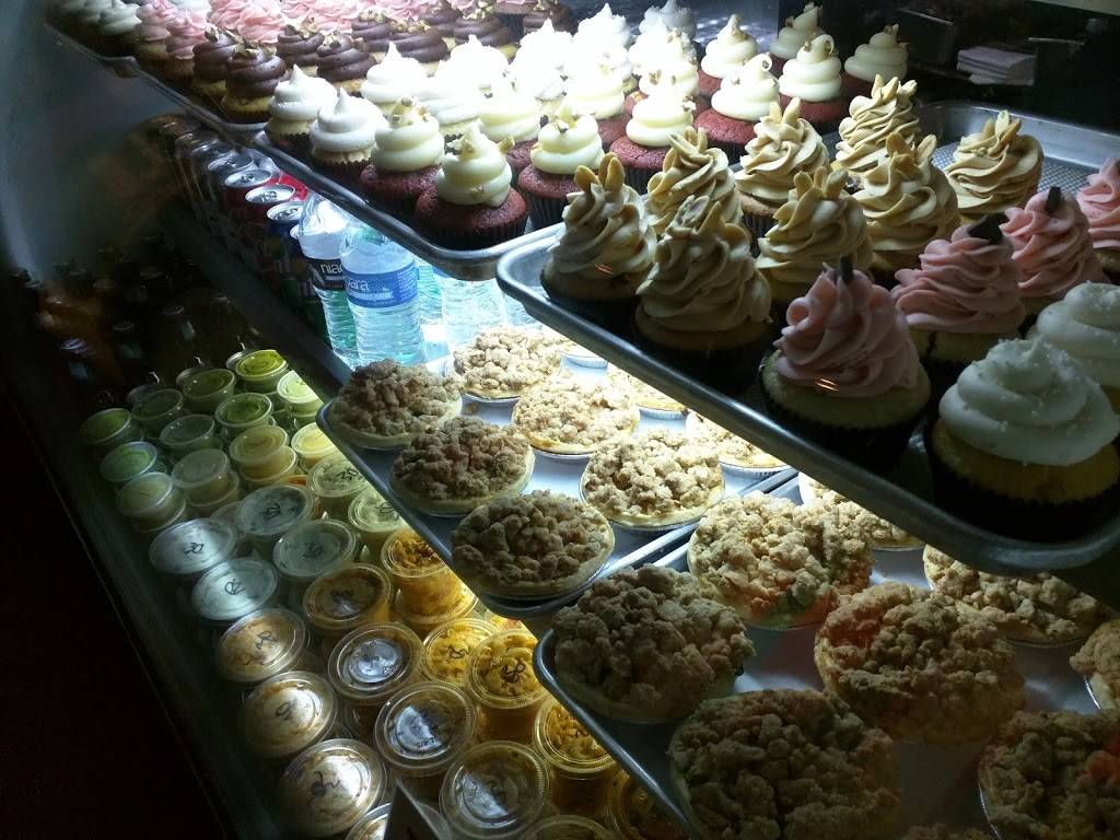 Pom Poms Teahouse & Sandwicheria | restaurant | 67 N Bumby Ave, Orlando, FL 32803, USA | 4078940865 OR +1 407-894-0865