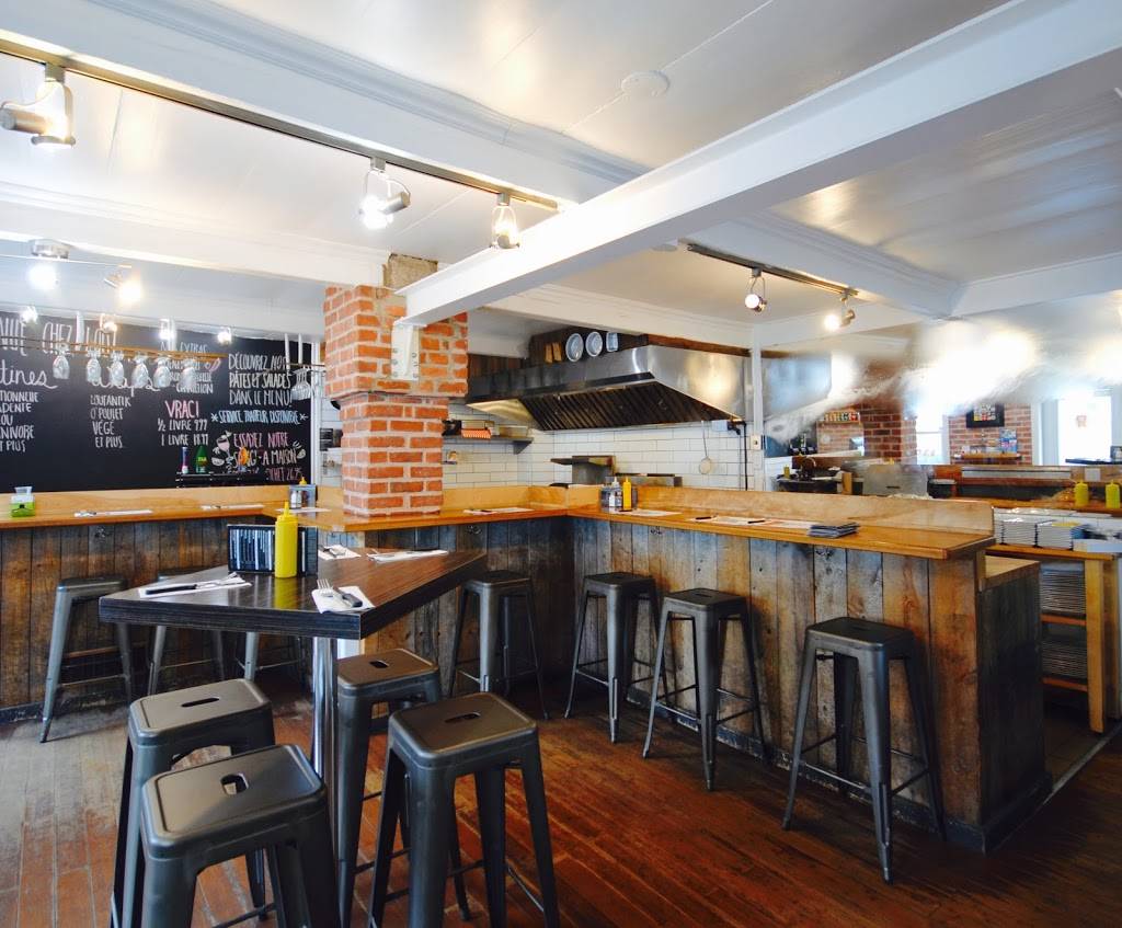 Lou Smoked Meat | restaurant | 17 Avenue de lÉglise, Saint-Sauveur, QC J0R 1R0, Canada | 4507440766 OR +1 450-744-0766