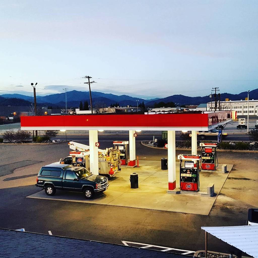 North Redding Valero Express Deli and Market | meal takeaway | 1191 Prestige Way, Redding, CA 96003, USA | 5302438170 OR +1 530-243-8170