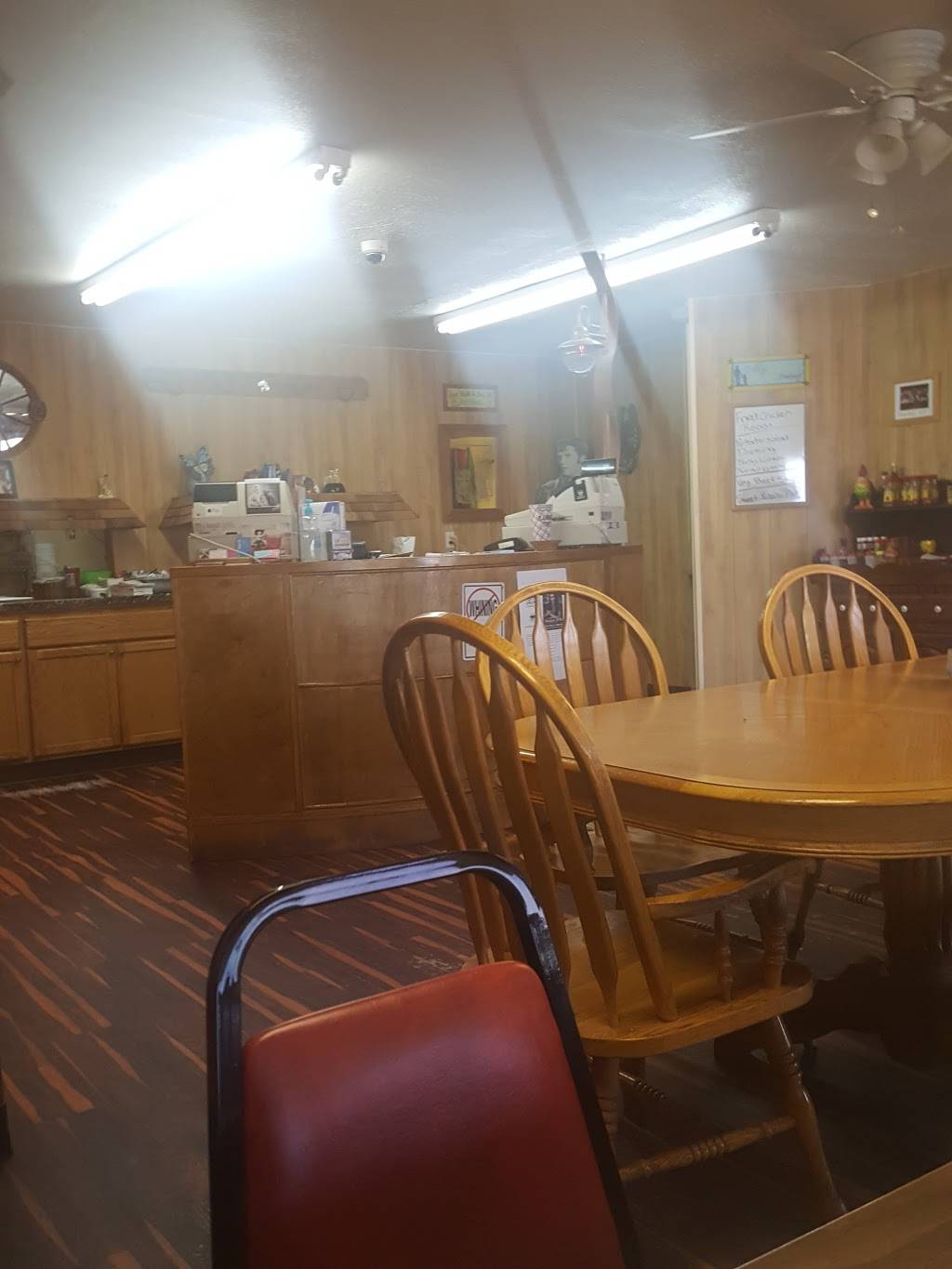 Smittys Cafe | restaurant | 12456 Whitehouse Pkwy, Woodbury, GA 30293, USA | 7065535241 OR +1 706-553-5241