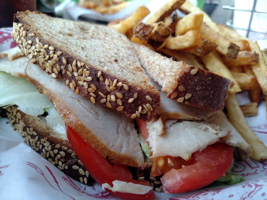 Smokeys BBQ Roadhouse | restaurant | 2092 Woodville Rd, Oregon, OH 43616, USA | 4197252888 OR +1 419-725-2888