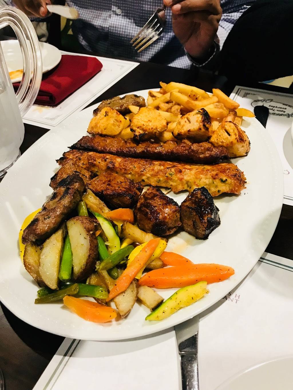 Cinar Turkish Restaurant | restaurant | 214 Kinderkamack Rd, Emerson, NJ 07630, USA | 2015239284 OR +1 201-523-9284