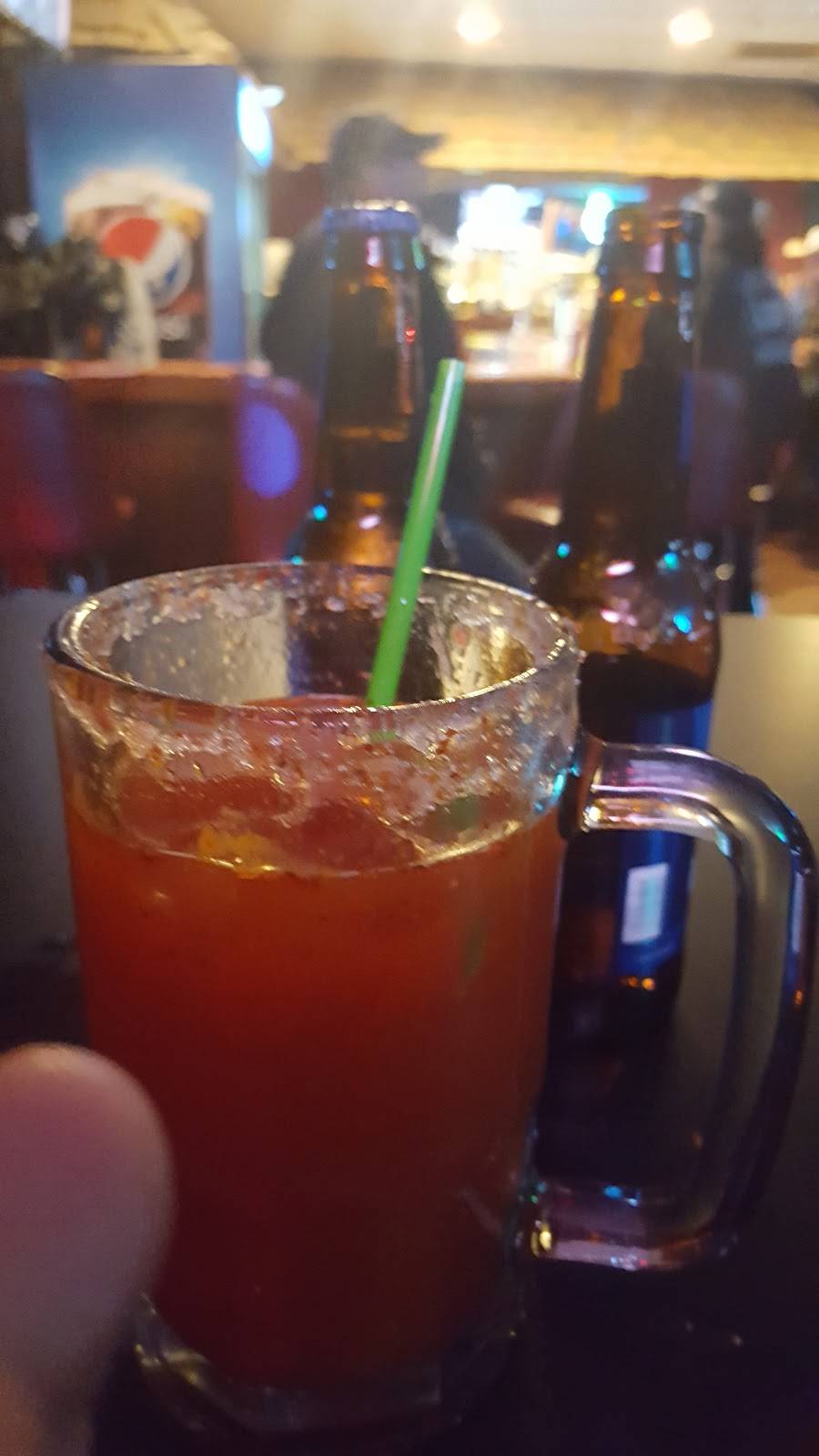 Grand Tequila Bar & Grill | restaurant | 1334 Grand Ave, Waukegan, IL 60085, USA | 2246373389 OR +1 224-637-3389