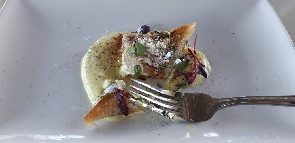 Quai 99 - Restaurant | restaurant | 99 Chemin de la Rive, Longueuil, QC J4H 4C9, Canada | 4506771727 OR +1 450-677-1727