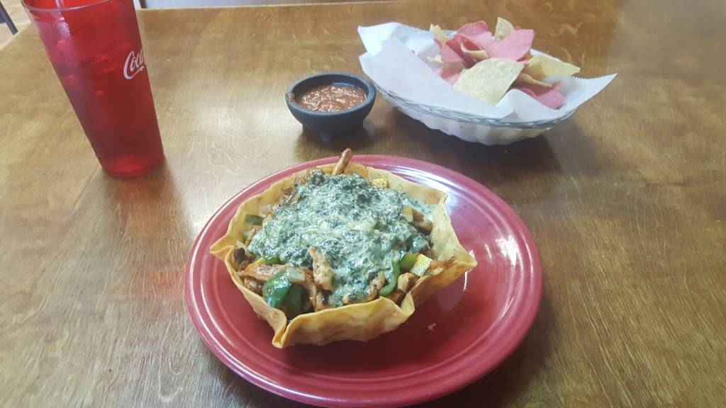 La Fiesta Graham | restaurant | 216 S Main St, Graham, NC 27253, USA | 3363509277 OR +1 336-350-9277