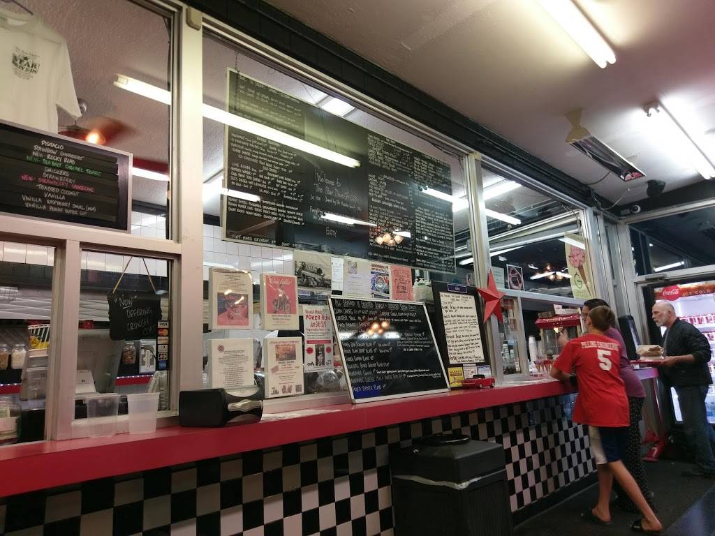 The Star Drive-In | restaurant | 205 Myricks St, East Taunton, MA 02718, USA | 5088227827 OR +1 508-822-7827