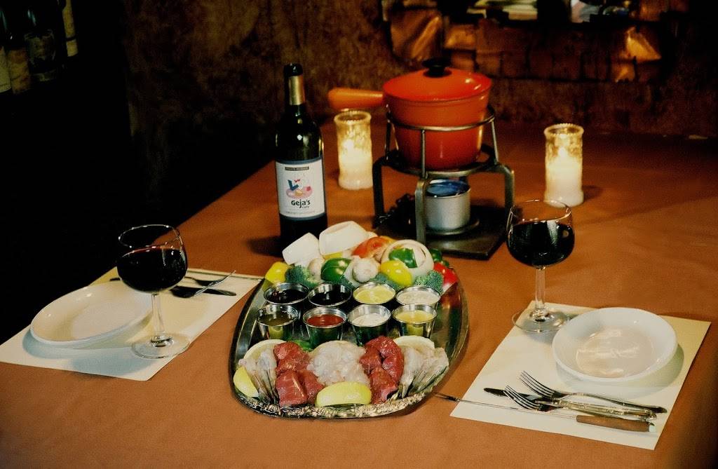 Gejas Cafe | restaurant | 340 W Armitage Ave, Chicago, IL 60614, USA | 7732819101 OR +1 773-281-9101