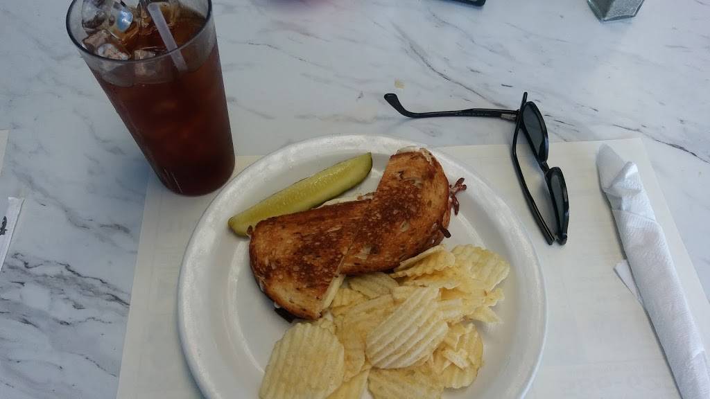 SouthEnd Kitchen | restaurant | 6108 S Dixie Hwy, West Palm Beach, FL 33405, USA | 5615472258 OR +1 561-547-2258