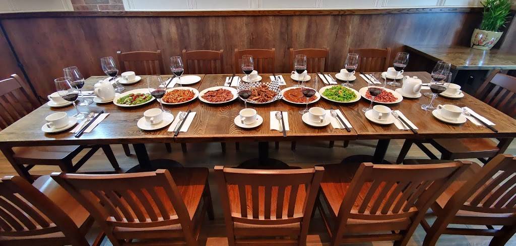 Old Time Chinese Cuisine 旧时光 | restaurant | C, 10 Mallard Rd #115, North York, ON M3B 0A7, Canada | 4167925365 OR +1 416-792-5365