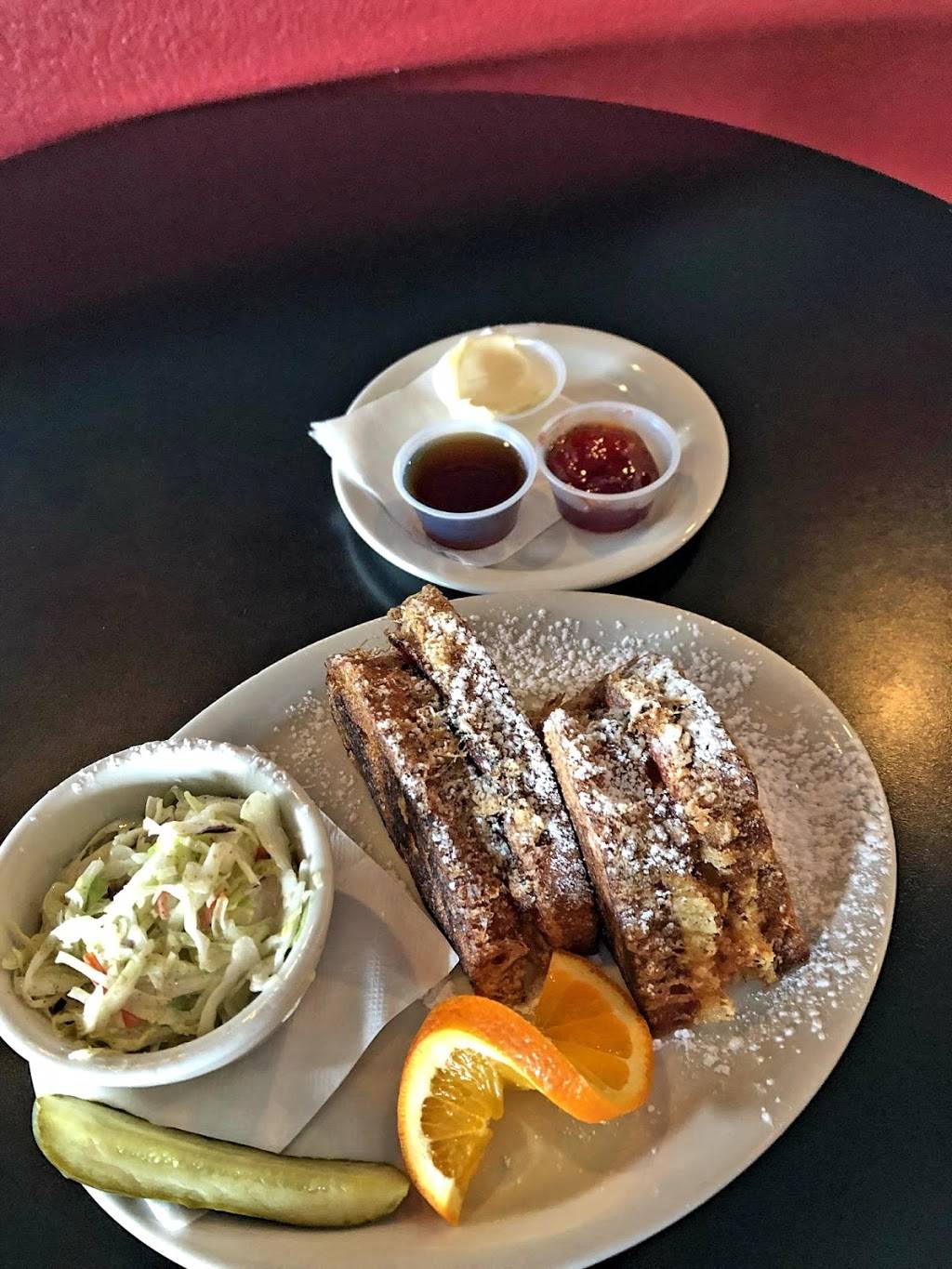 Village Grill | restaurant | 18705 Village Center Dr #201, Reno, NV 89508, USA | 7759729900 OR +1 775-972-9900