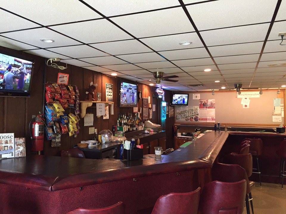 Kaukauna Moose Lodge | restaurant | 900 W Ducharme St, Kaukauna, WI 54130, USA | 9207661030 OR +1 920-766-1030