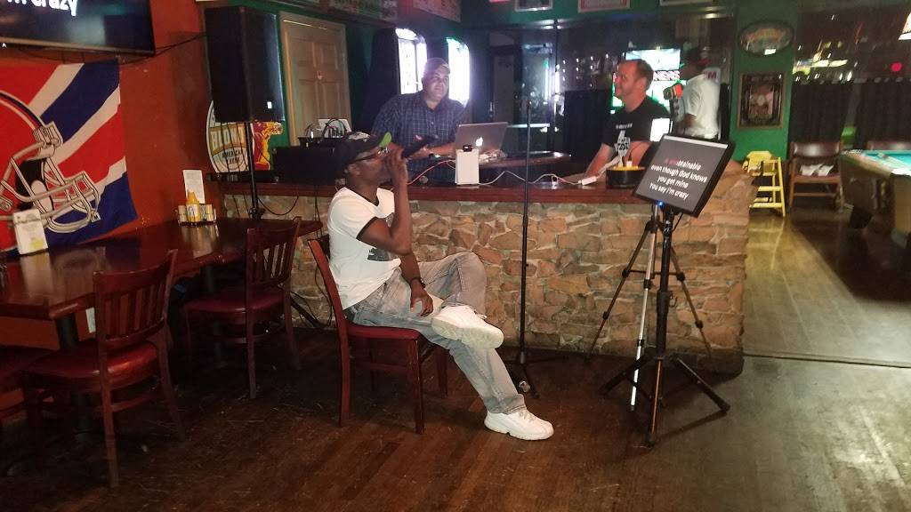 Kitty OSheas Irish Pub and Buffalo Bar | night club | 8470 Palm Pkwy, Orlando, FL 32835, USA | 4072389769 OR +1 407-238-9769