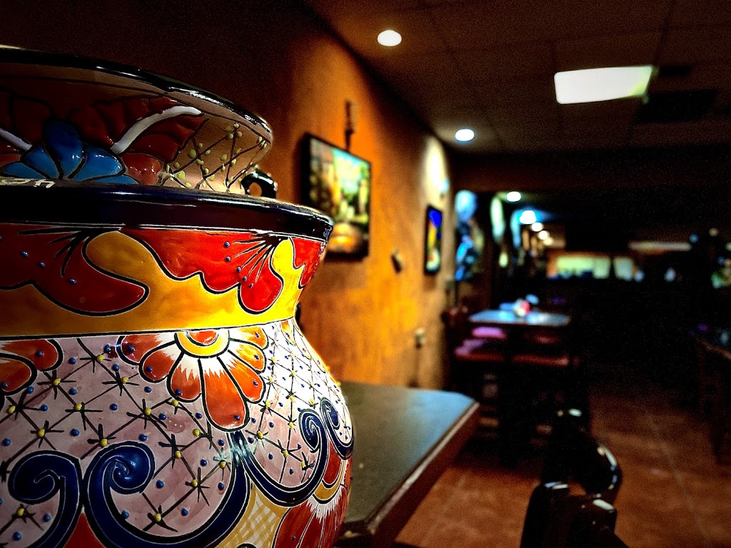 Mexico Burlington Restaurant | restaurant | 460 14th St, Burlington, CO 80807, USA | 7193464660 OR +1 719-346-4660