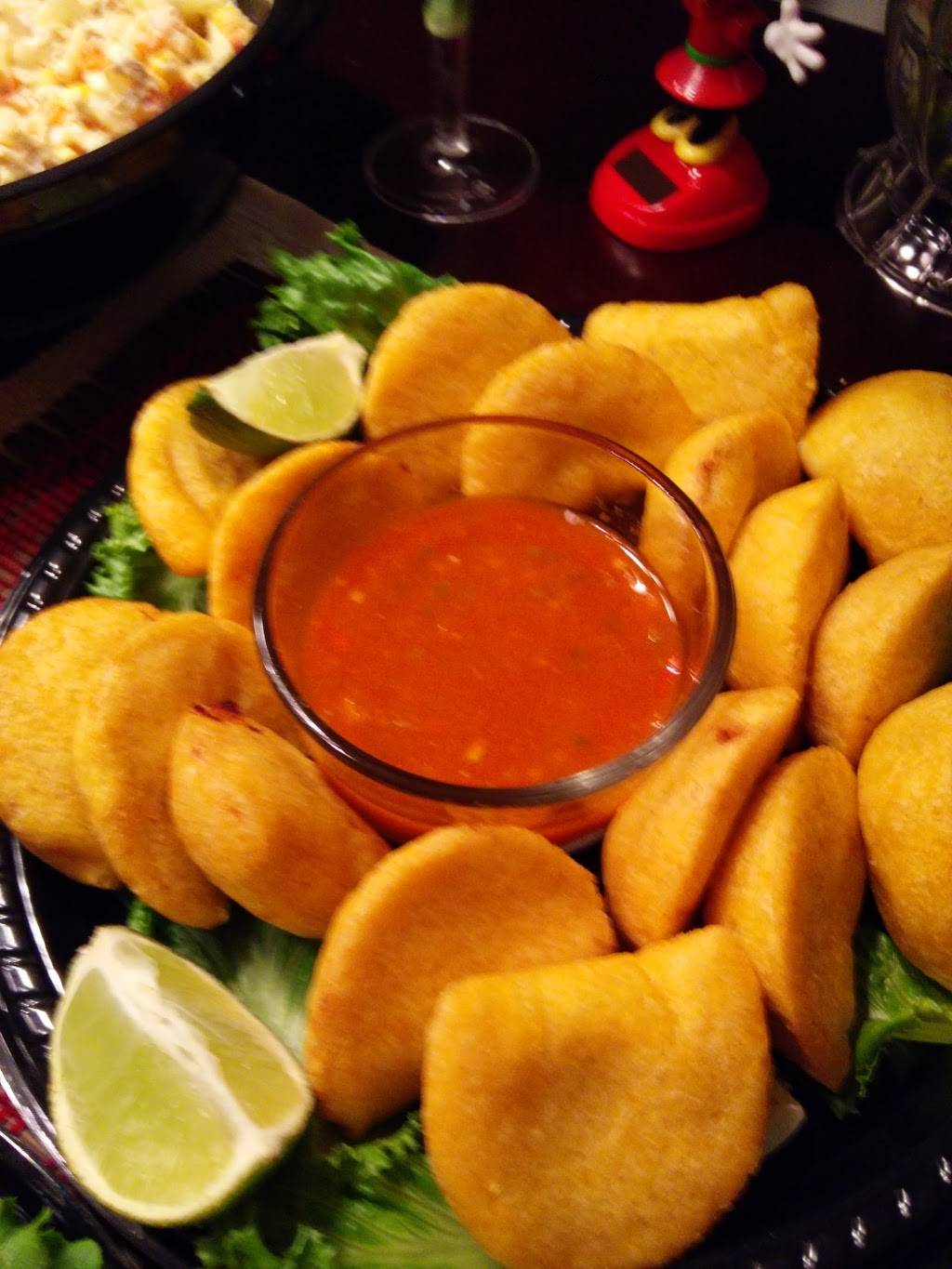 Mandys Juices | restaurant | 1945 W 60th St, Hialeah, FL 33012, USA | 3055587373 OR +1 305-558-7373