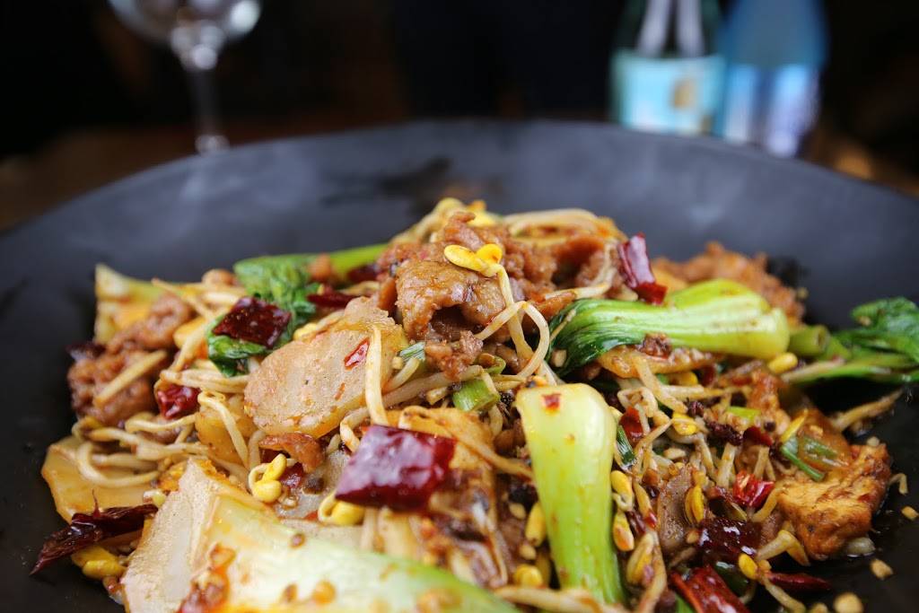 Chengdu Taste | restaurant | 701 Main St, Pawtucket, RI 02860, USA | 4017295699 OR +1 401-729-5699