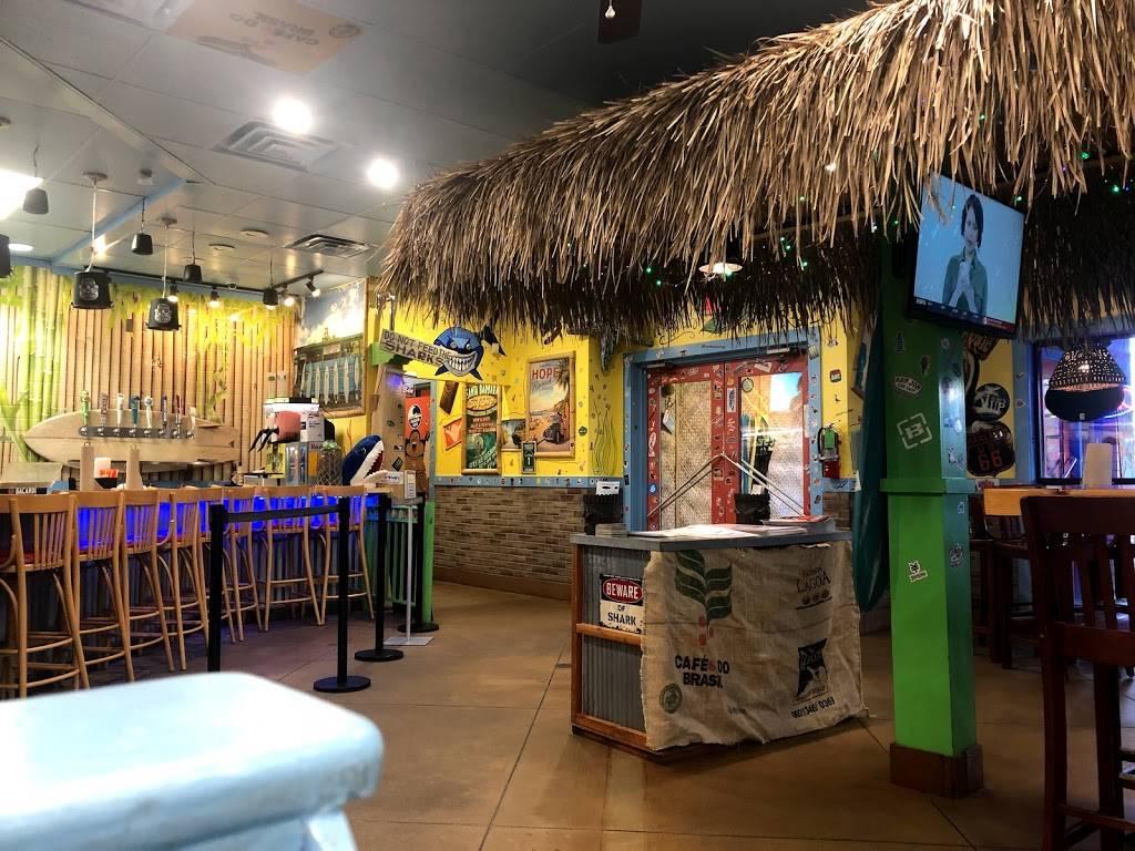 Shark Beach Grill | restaurant | 1941 S Yale Ave, Tulsa, OK 74112, USA | 5396644103 OR +1 539-664-4103