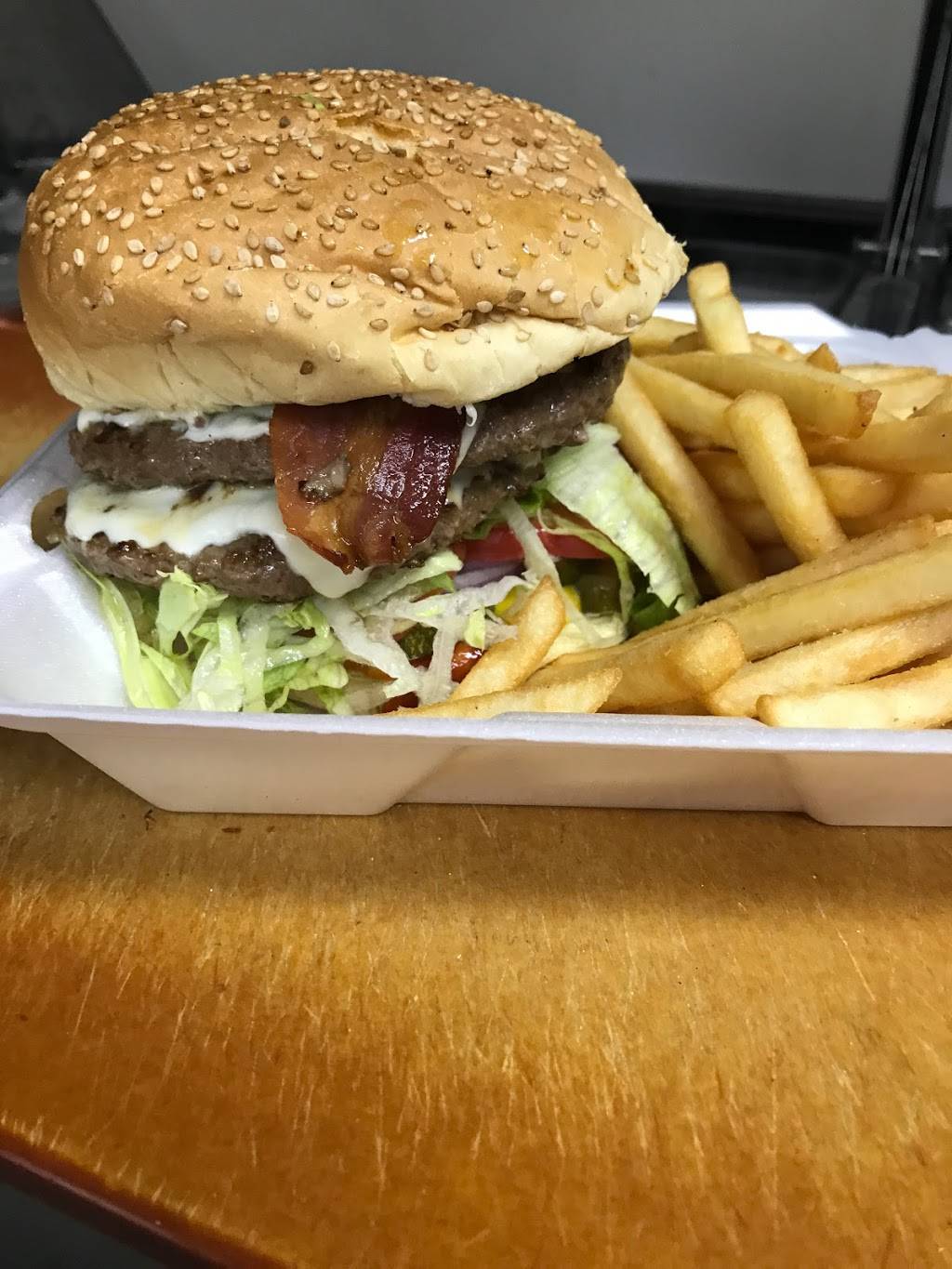 Amante Italian Pizzeria | meal delivery | 392 Pleasant St, East Bridgewater, MA 02333, USA | 5085861300 OR +1 508-586-1300