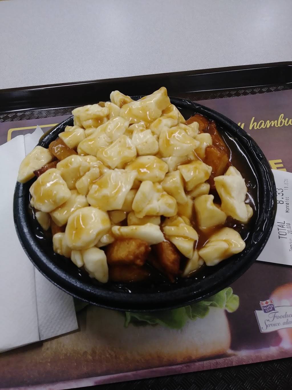 Le Petit Québec | restaurant | 2090 Boulevard Saint-Joseph, Drummondville, QC J2B 5L4, Canada | 8194782444 OR +1 819-478-2444