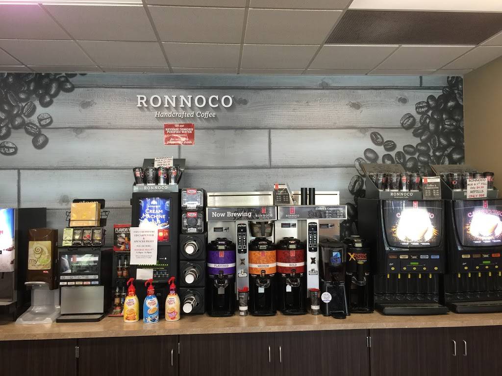 Indy Mart Gas Valero / Hunt Brothers Pizza / Charley Biggs Chic | meal takeaway | 8009 W Washington St, Indianapolis, IN 46231, USA | 3172416776 OR +1 317-241-6776