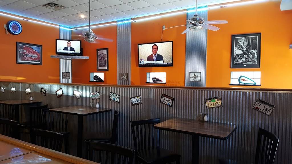 LA Cafe | restaurant | 4 S Main St, Whitestown, IN 46075, USA | 3177697503 OR +1 317-769-7503