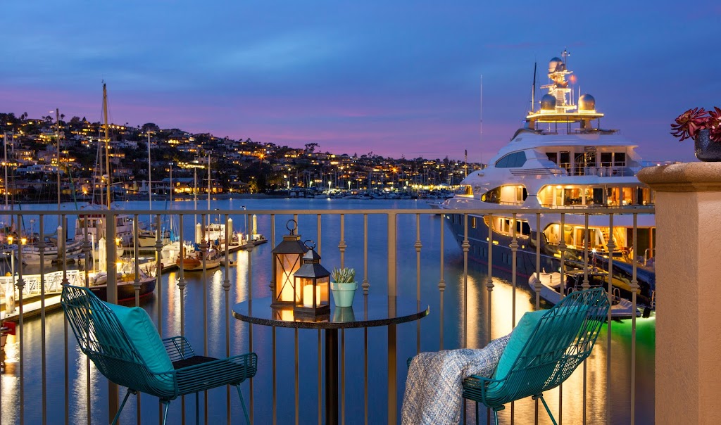 Kona Kai Club | restaurant | 1551 Shelter Island Dr, San Diego, CA 92106, USA | 6198198176 OR +1 619-819-8176