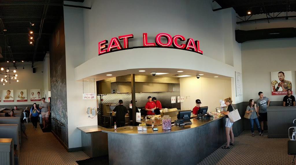 Tuckers Onion Burgers | restaurant | 15001 N May Ave, Oklahoma City, OK 73134, USA | 4052545555 OR +1 405-254-5555