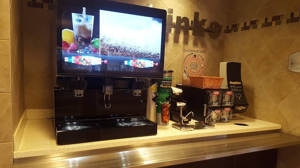 McDonalds | cafe | 1829 Oregon Pike, Lancaster, PA 17601, USA | 7175697898 OR +1 717-569-7898