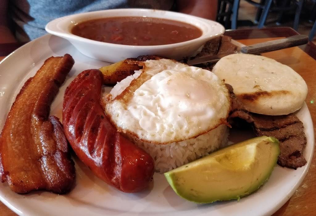 The Colombian Spot | restaurant | 2019 E Carson St, Pittsburgh, PA 15203, USA | 4123819000 OR +1 412-381-9000