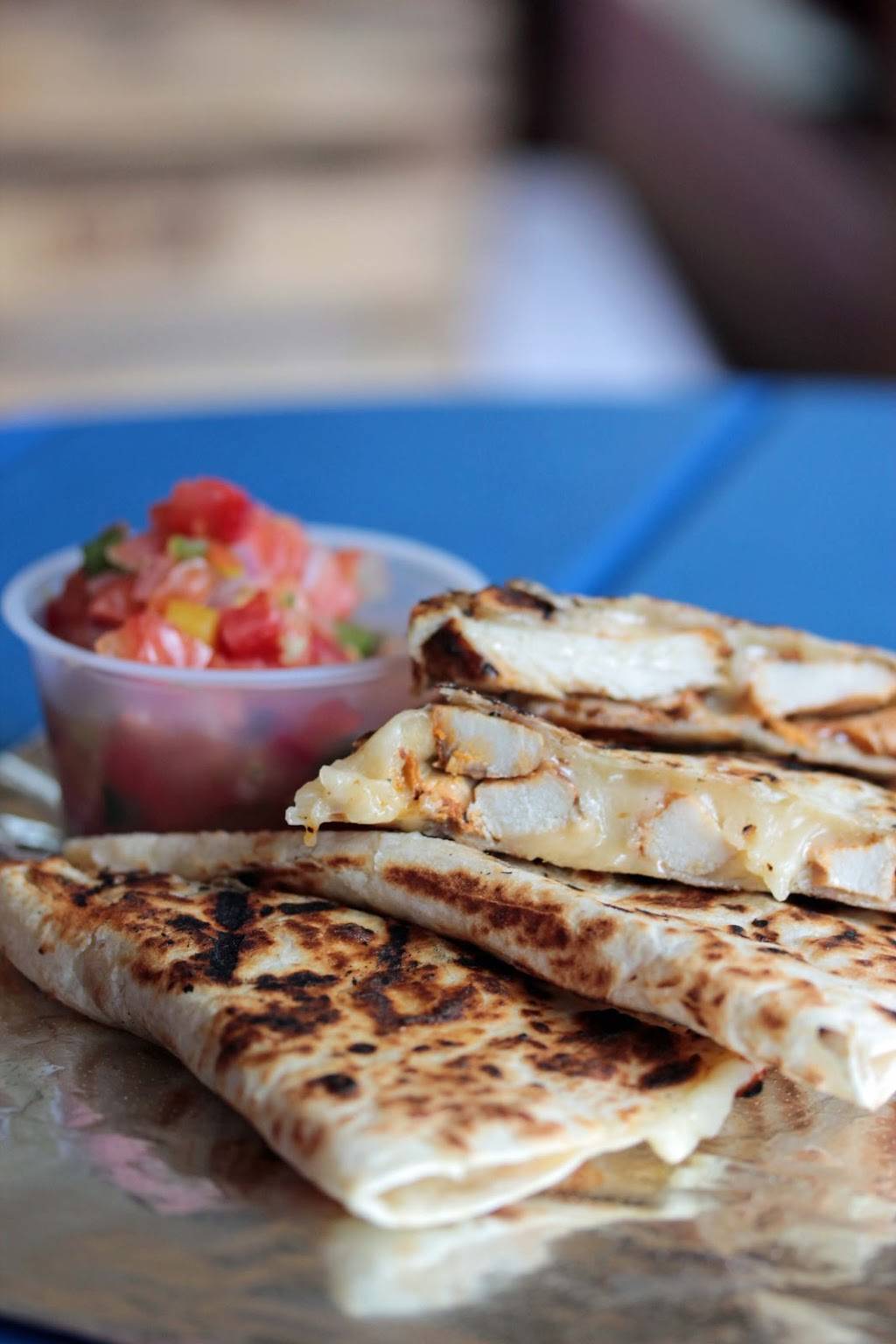 Rosalitas Tacos | restaurant | 153 Waterfront St, National Harbor, MD 20745, USA | 3015671005 OR +1 301-567-1005