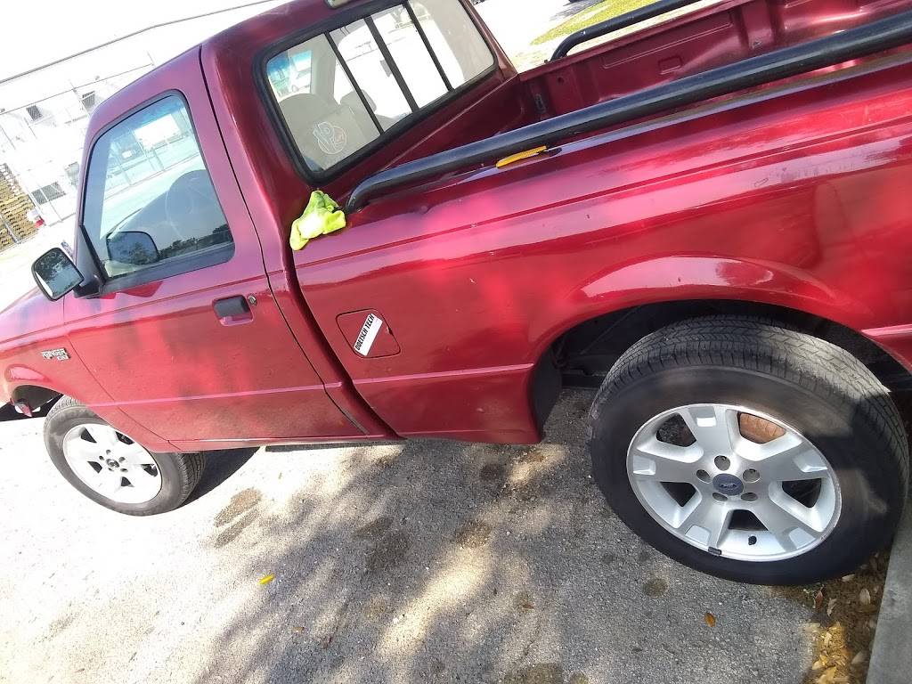 A&W Restaurant | restaurant | 161 Interstate 35 Frontage Rd W, New Braunfels, TX 78130, USA | 8305154098 OR +1 830-515-4098