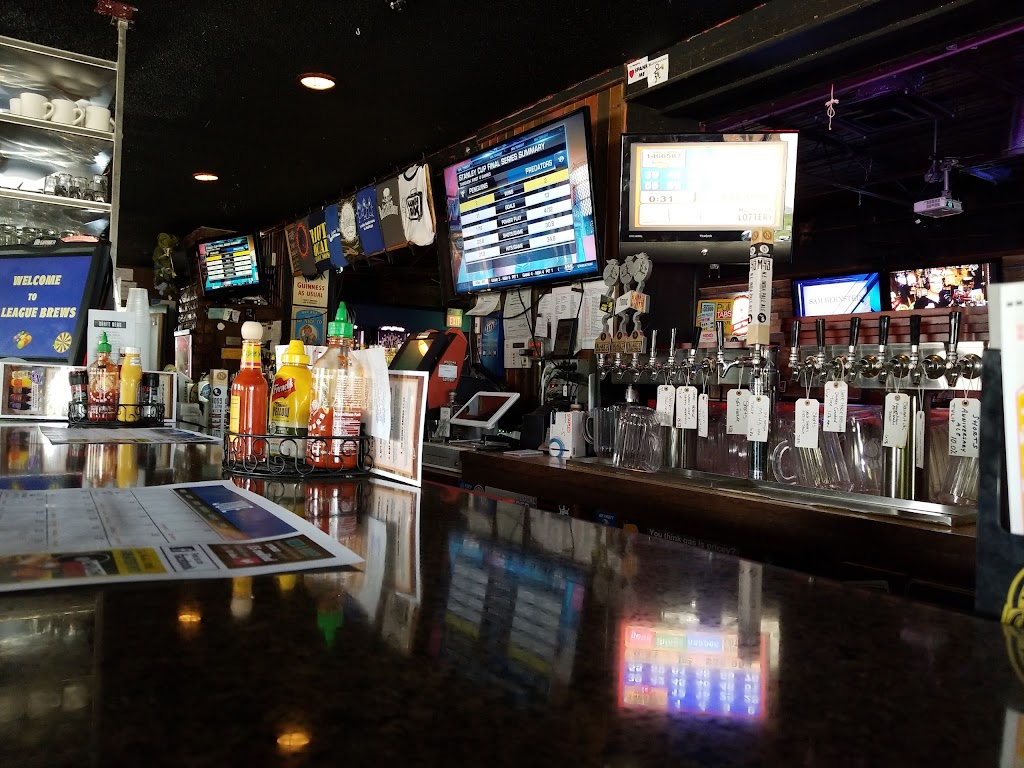 Big League Brews | restaurant | 20428 Ecorse Rd, Taylor, MI 48180, USA | 3134066931 OR +1 313-406-6931