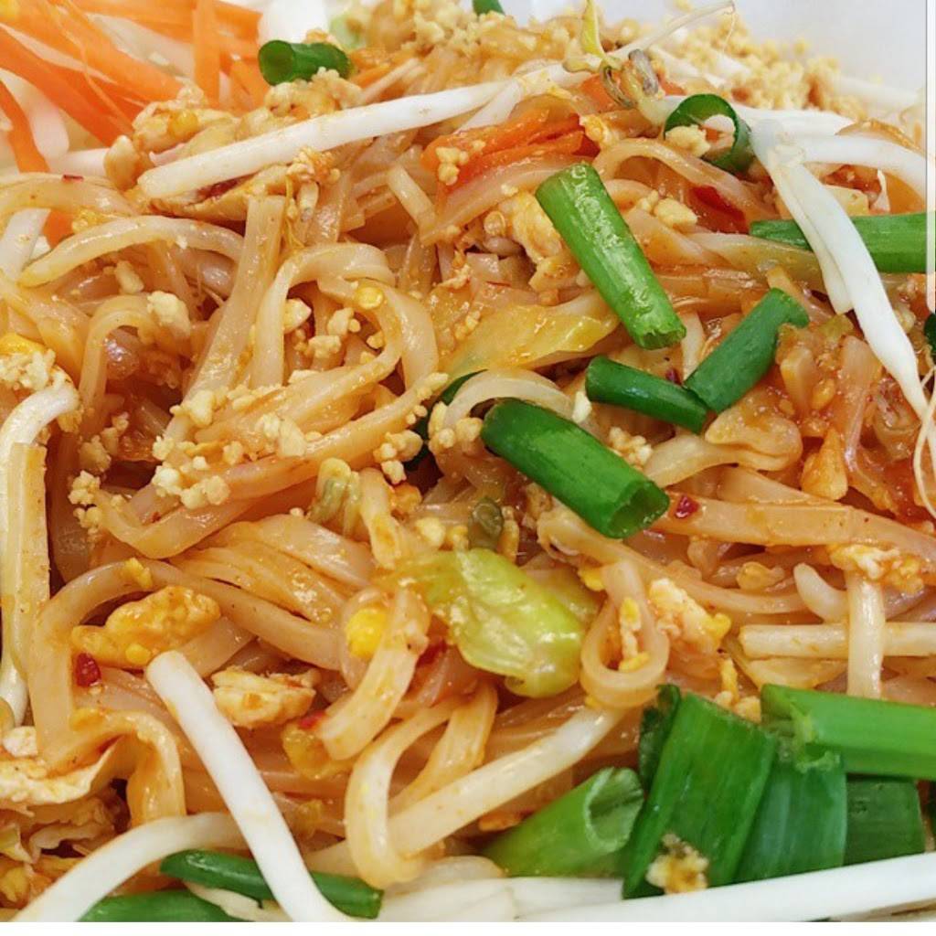 Pons Thai Cuisine | restaurant | 28803, 3101 Sweeten Creek Rd, Asheville, NC 28803, USA | 8286810710 OR +1 828-681-0710