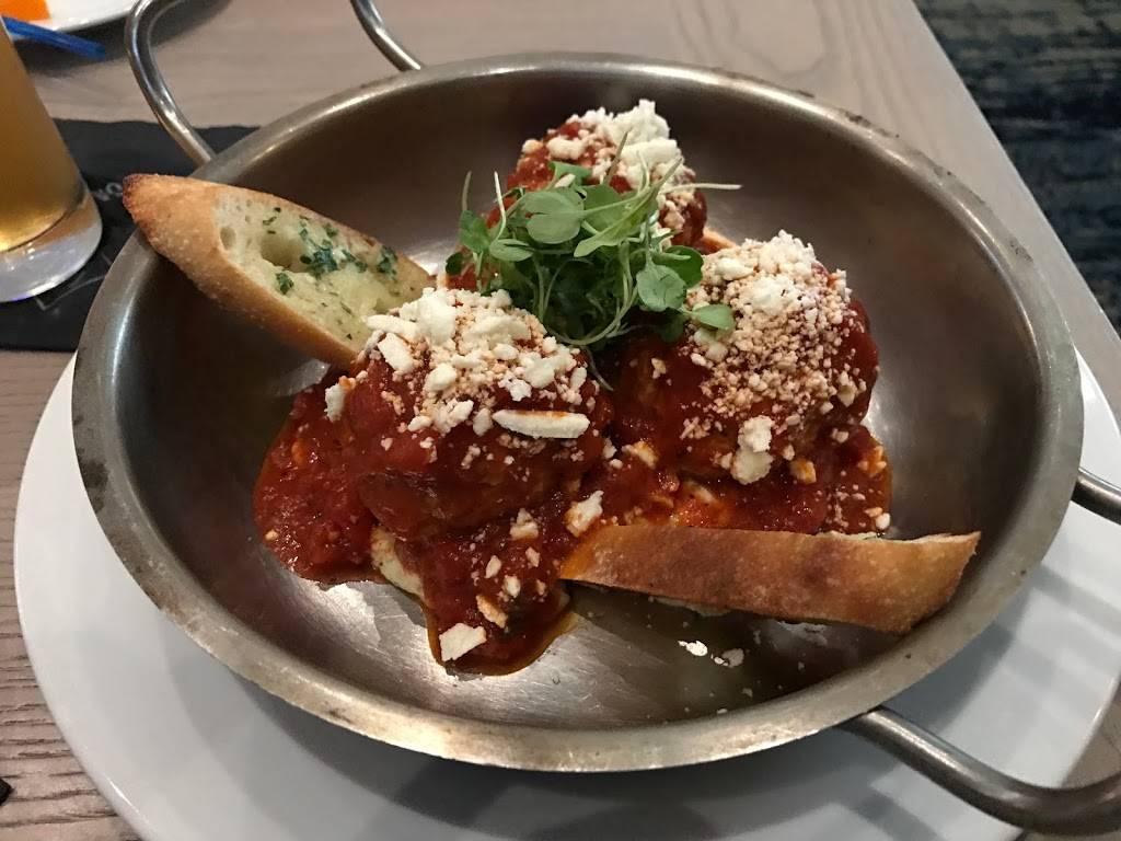 The Sacred Pepper | restaurant | 15405 N Dale Mabry Hwy, Tampa, FL 33618, USA | 8136098000 OR +1 813-609-8000