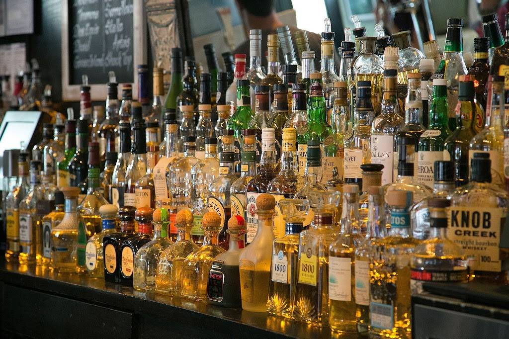 Blue Haven | restaurant | 108 W Houston St, New York, NY 10012, USA | 2125053400 OR +1 212-505-3400