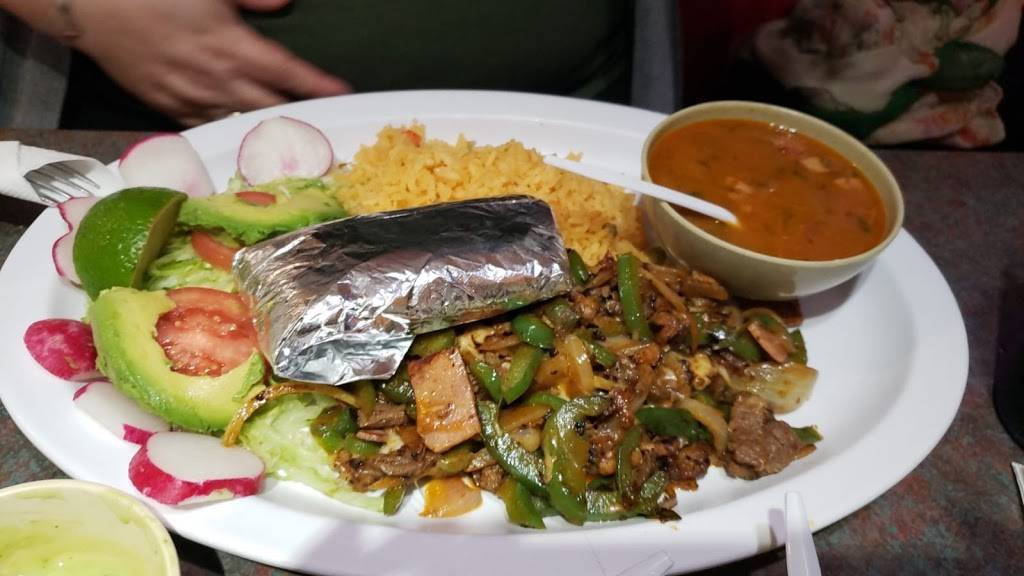 Tacos El Nevado | restaurant | 4640 South Blvd, Charlotte, NC 28209, USA | 7045294477 OR +1 704-529-4477