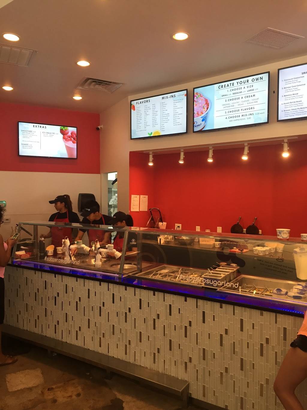 Sub Zero Nitrogen Ice Cream | restaurant | 15810 Southwest Fwy, Sugar Land, TX 77478, USA | 8329399856 OR +1 832-939-9856